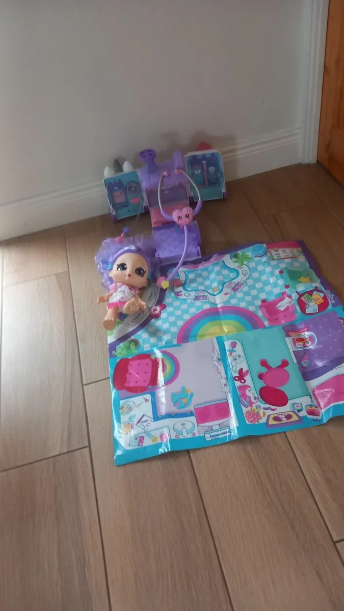 Doll doctor set. - Image 1