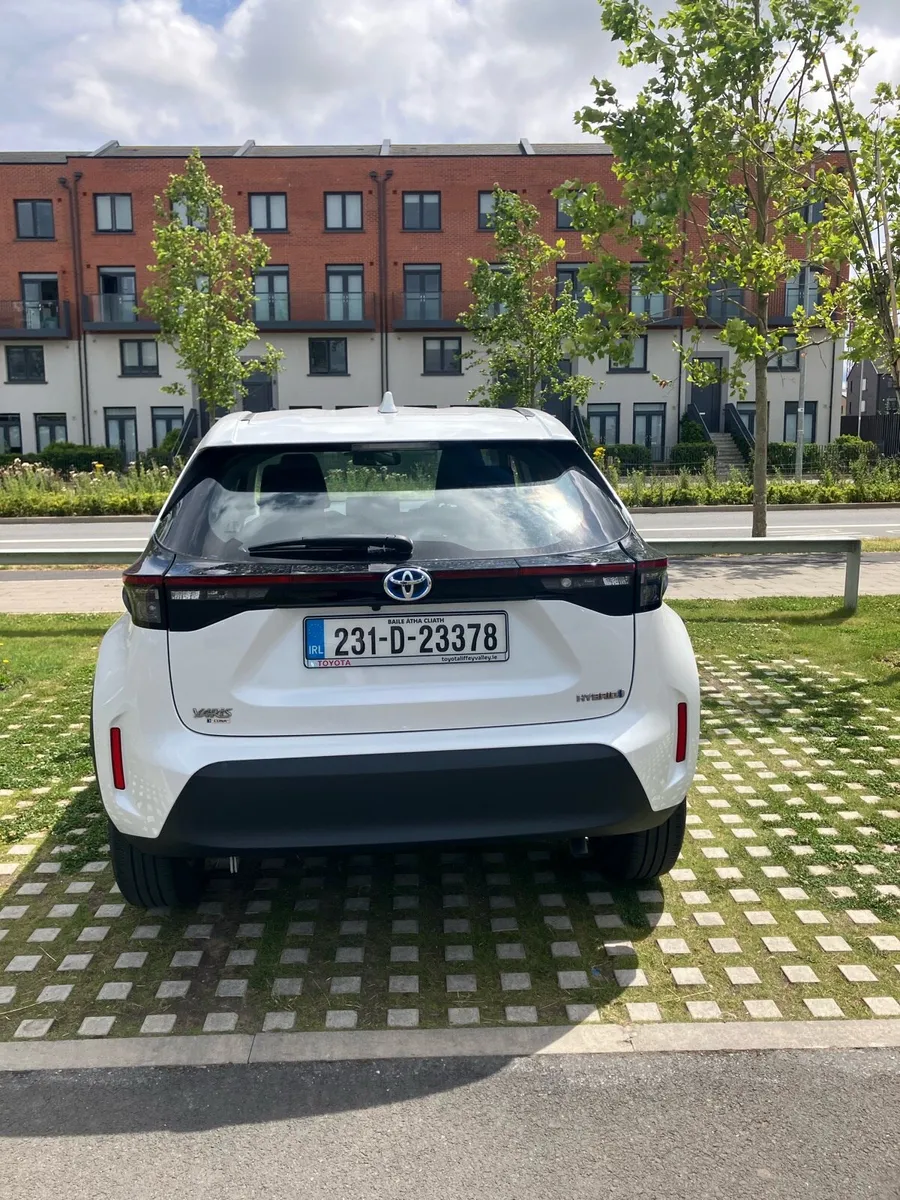 2023 Toyota Yaris Cross - Excellent Condition - Image 3