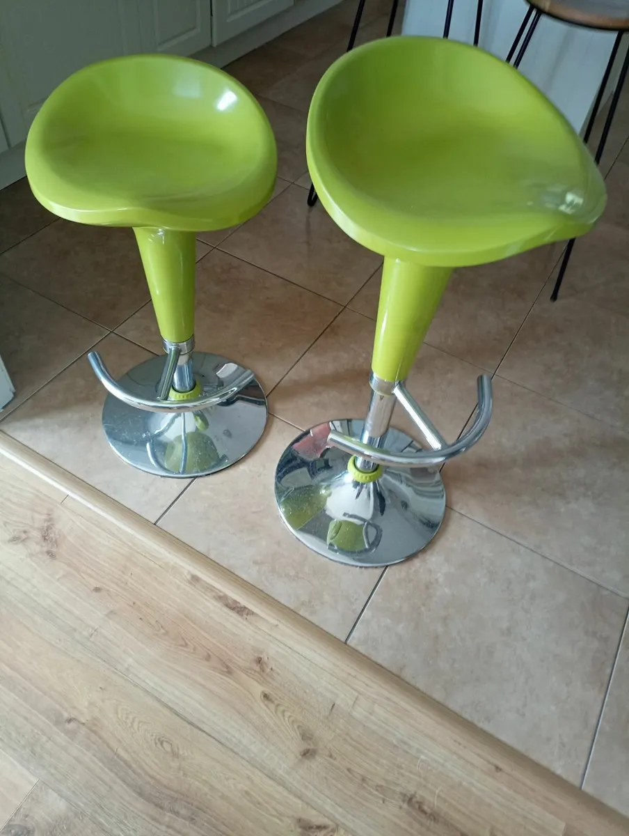Stools - Image 3