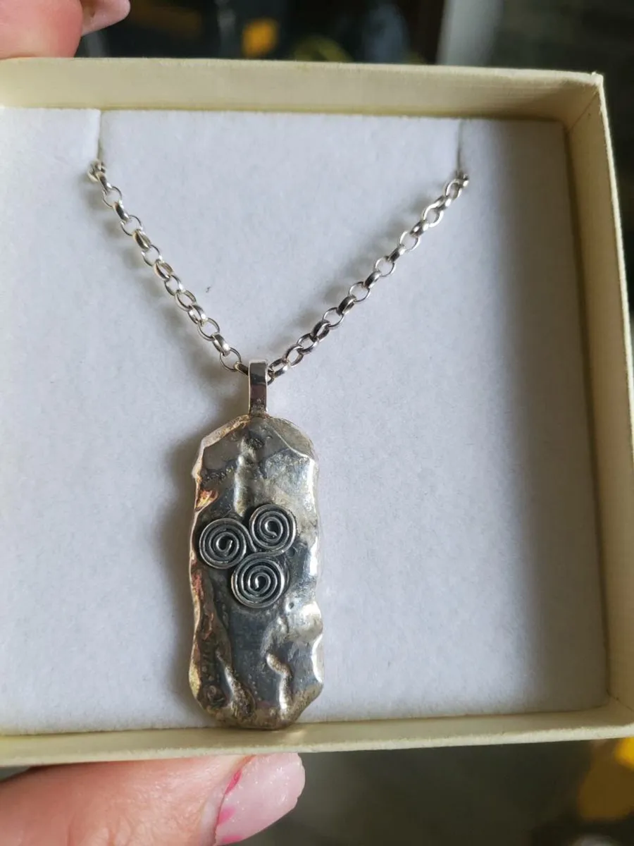 Silver Neclace - Image 1