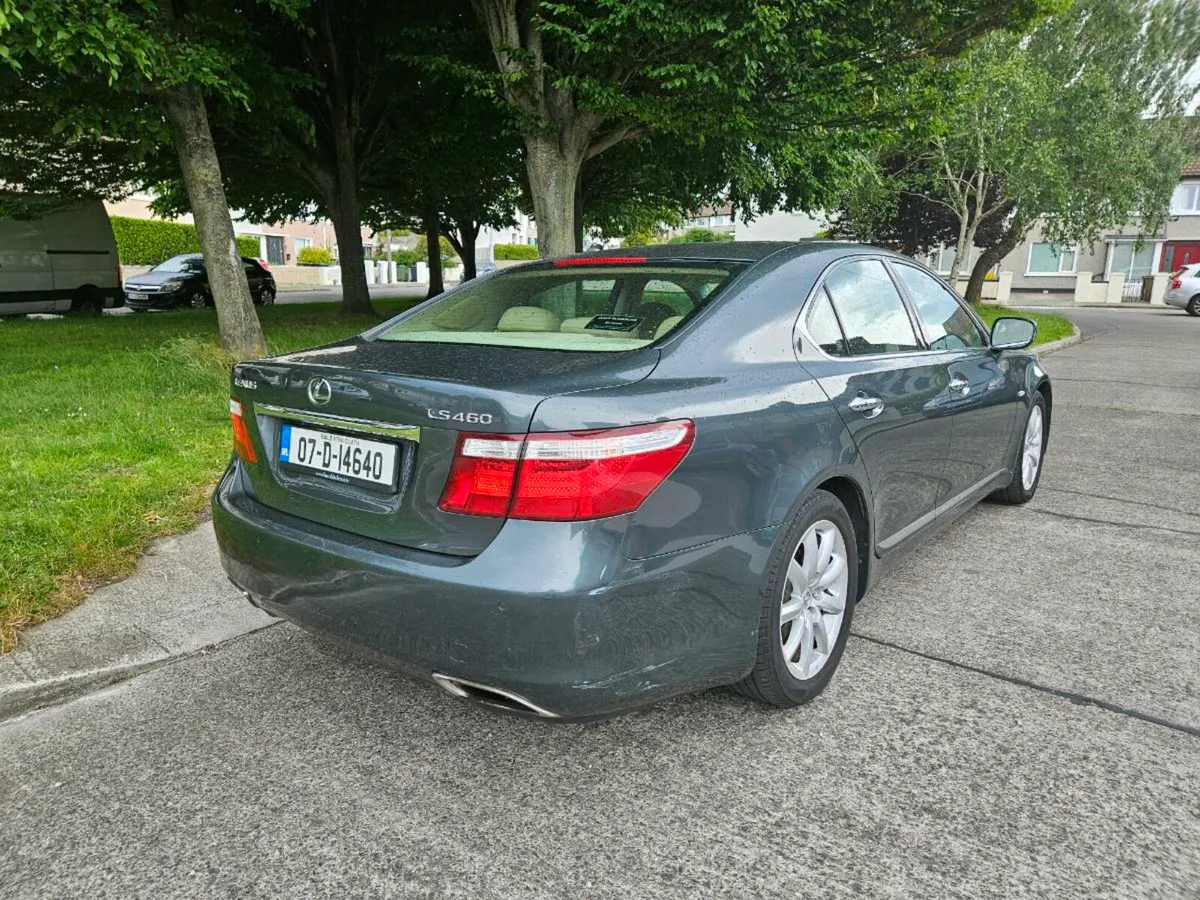 2007 LEXUS LS460 - Image 3