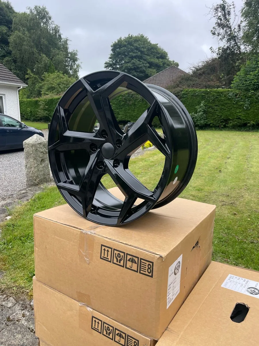 Audi/VW/Skoda Black Twist 18” Style Alloys (New) - Image 2