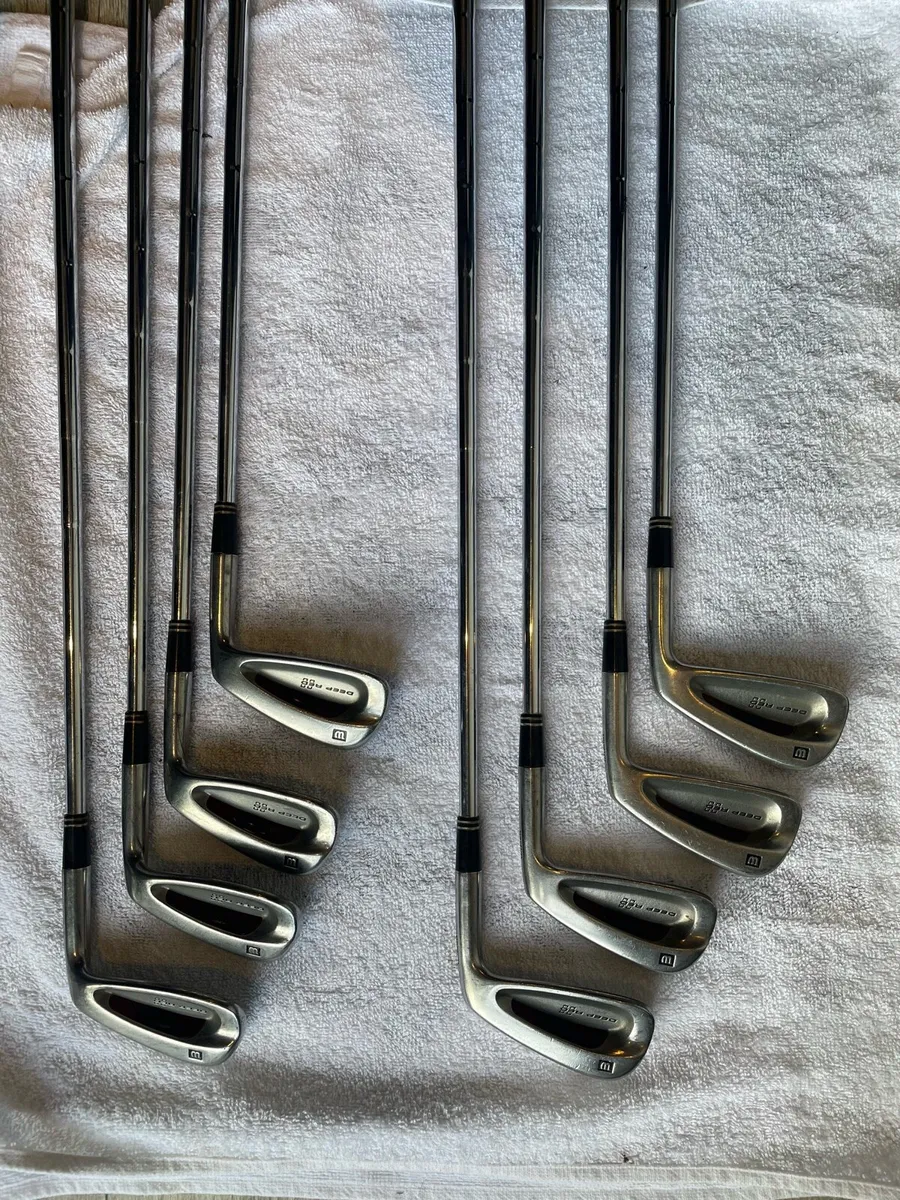 Wilson deep red tour irons 3-PW - Image 2