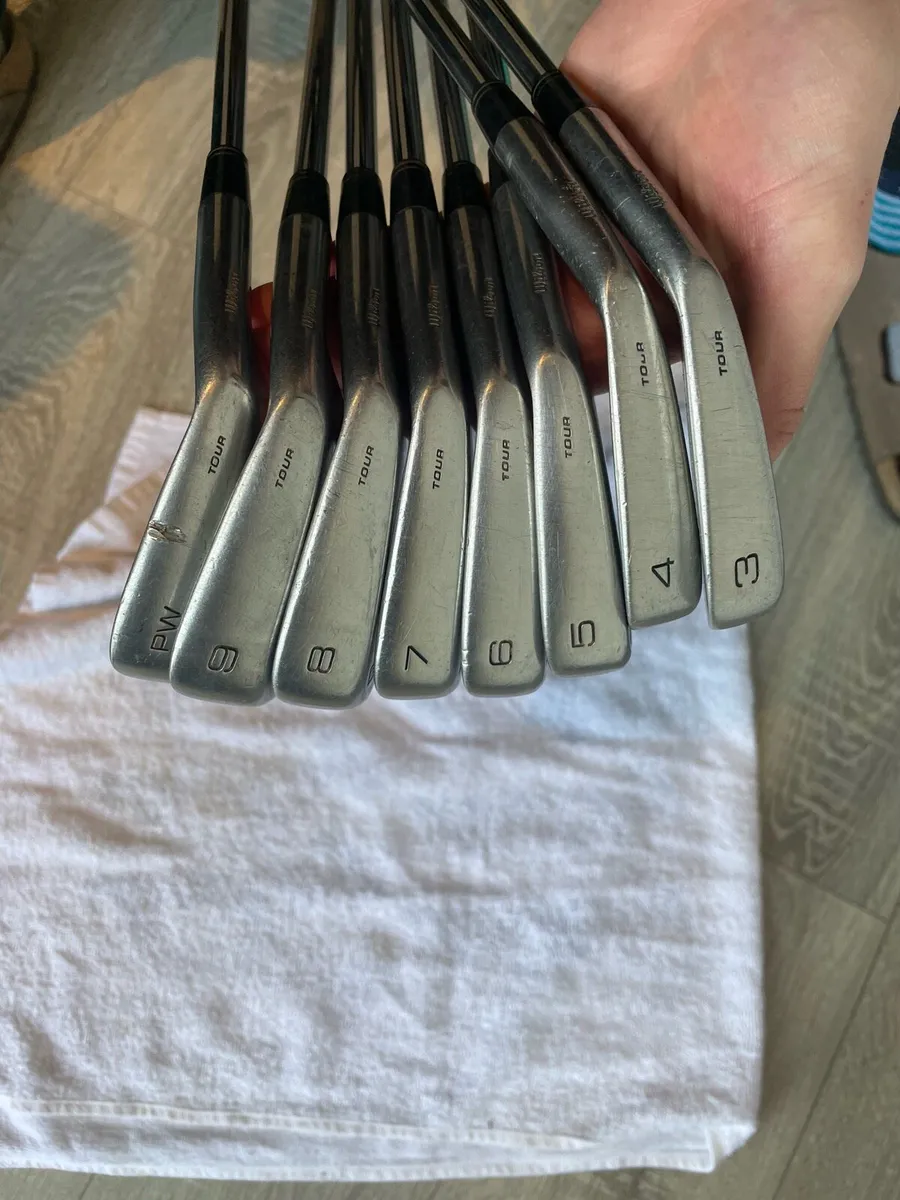 Wilson deep red tour irons 3-PW - Image 1