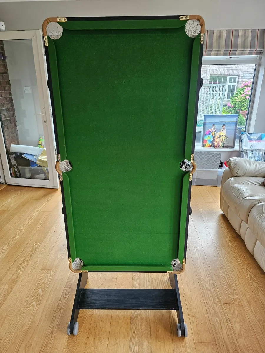 Pool Table - Image 4