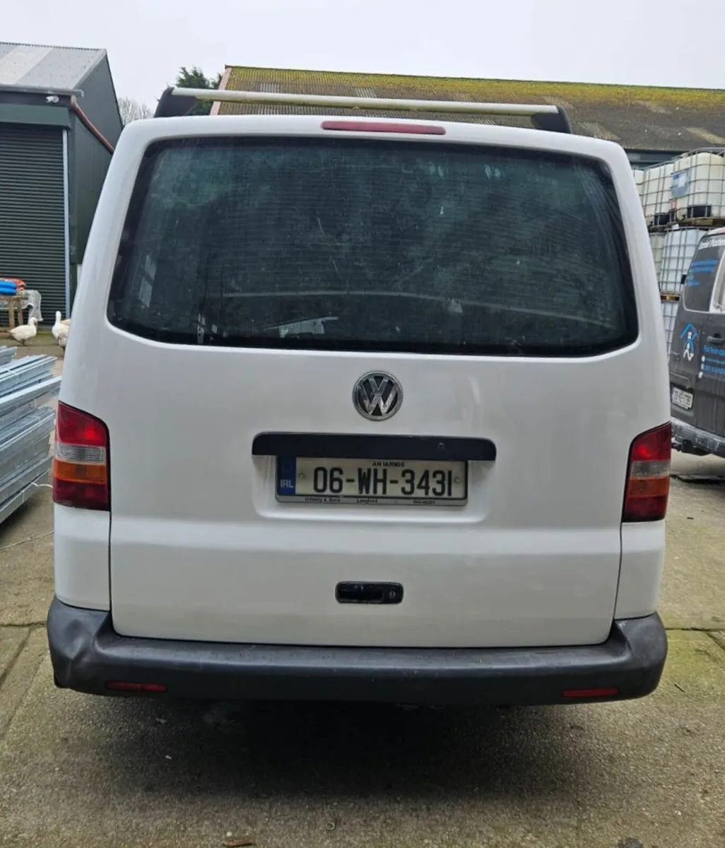 Volkswagen Transporter Van 2006 - Image 2