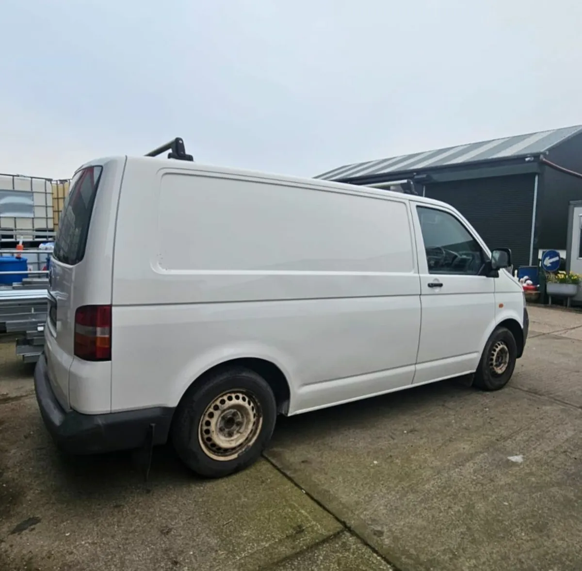 Volkswagen Transporter Van 2006 - Image 4