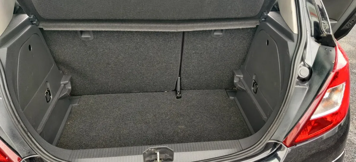 Opel Corsa 2012 - Image 4