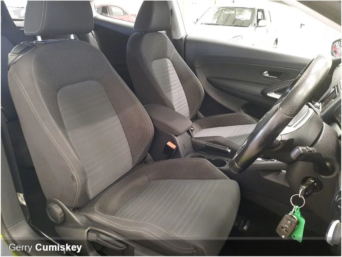 Volkswagen Scirocco GT 2.0 TDI 140BHP DSG - Image 2