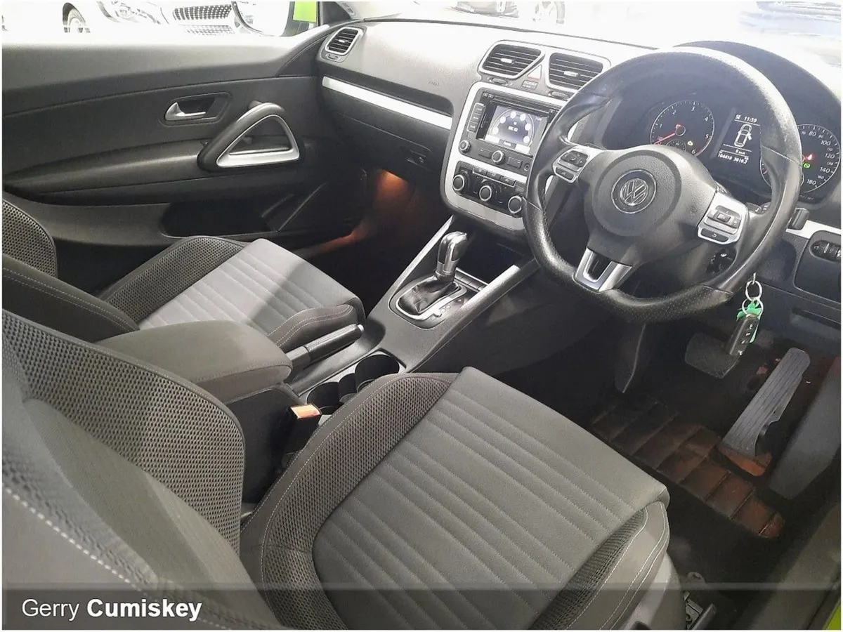 Volkswagen Scirocco GT 2.0 TDI 140BHP DSG - Image 4