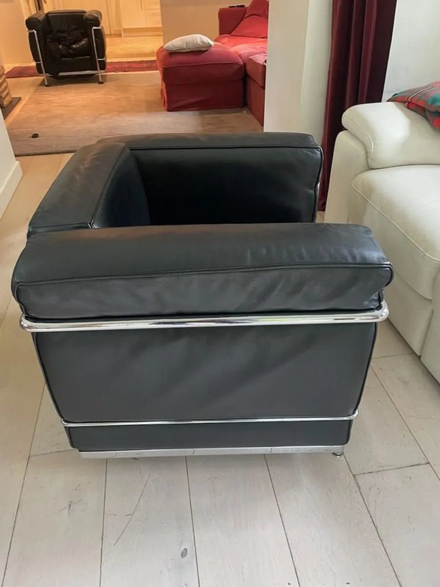 Le Corbusier Leather Armchairs - Image 2