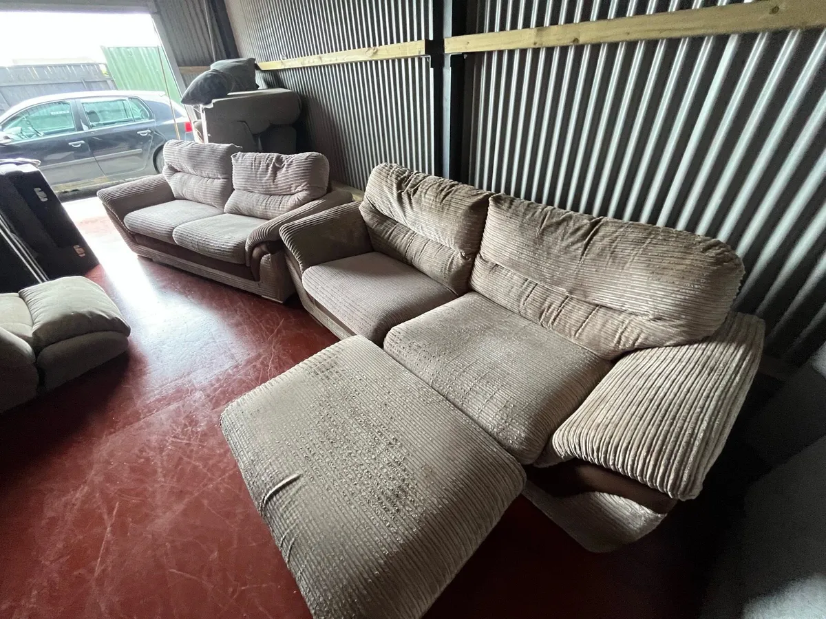 Beige 3+2 sofa set couch delivery - Image 4