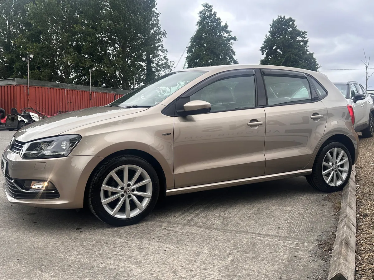 2017 POLO AUTO 38,000km , ORIGINAL EDITION - Image 3