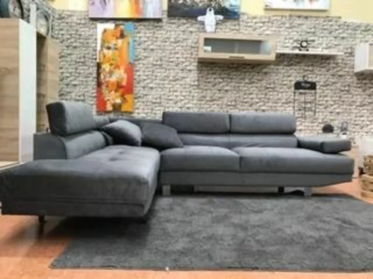 Modern 262cm Corner Chaise Sofa Grey Velvet - Image 1