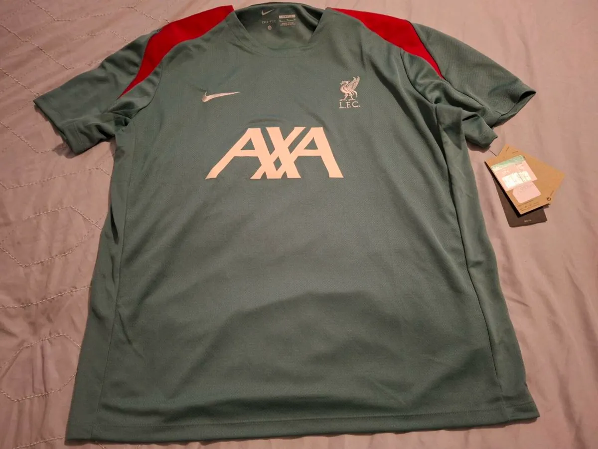 Liverpool jersey - Image 1