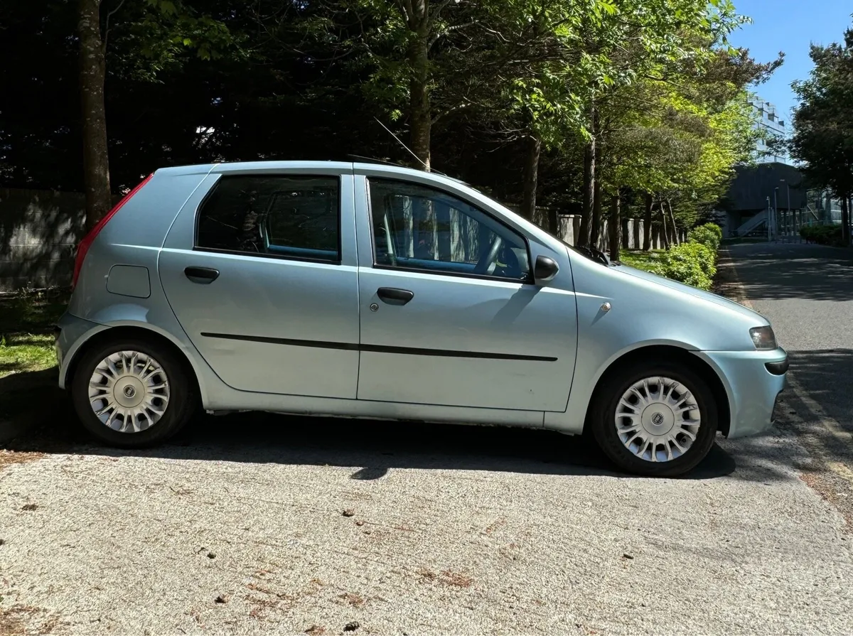 Fiat Punto 1.2 Active Sunroof Fresh NCT - Image 3
