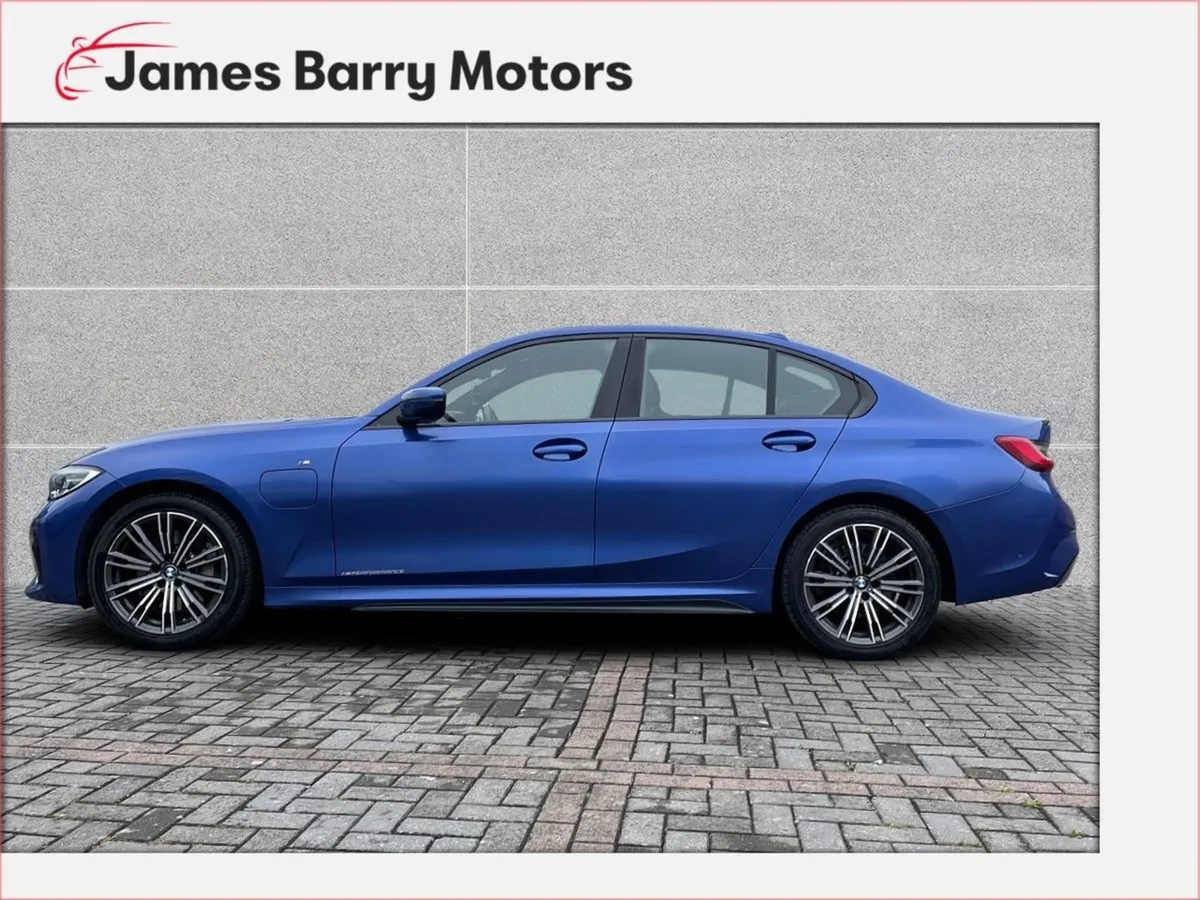 BMW 3 Series 330e M Sport Auto - Image 3