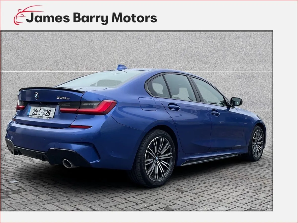 BMW 3 Series 330e M Sport Auto - Image 4