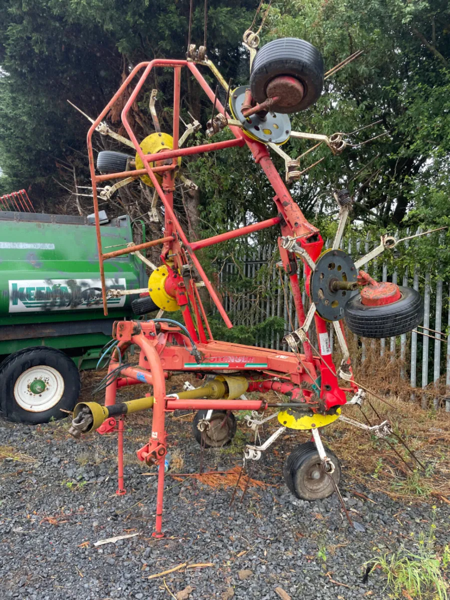 Pottinger hit 69 - Image 2