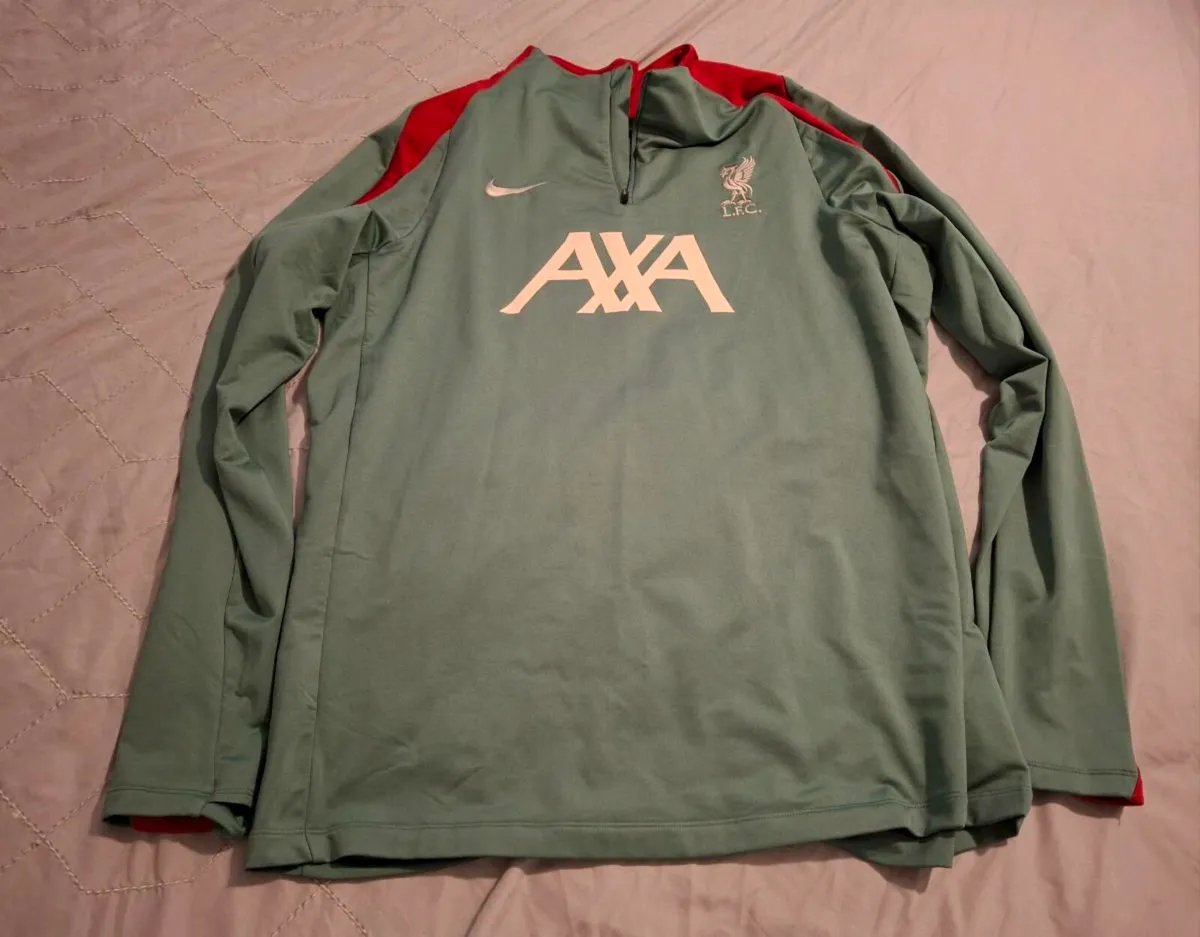 Liverpool Training Top