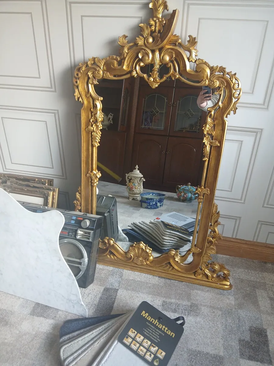 Antique furniture - Image 1