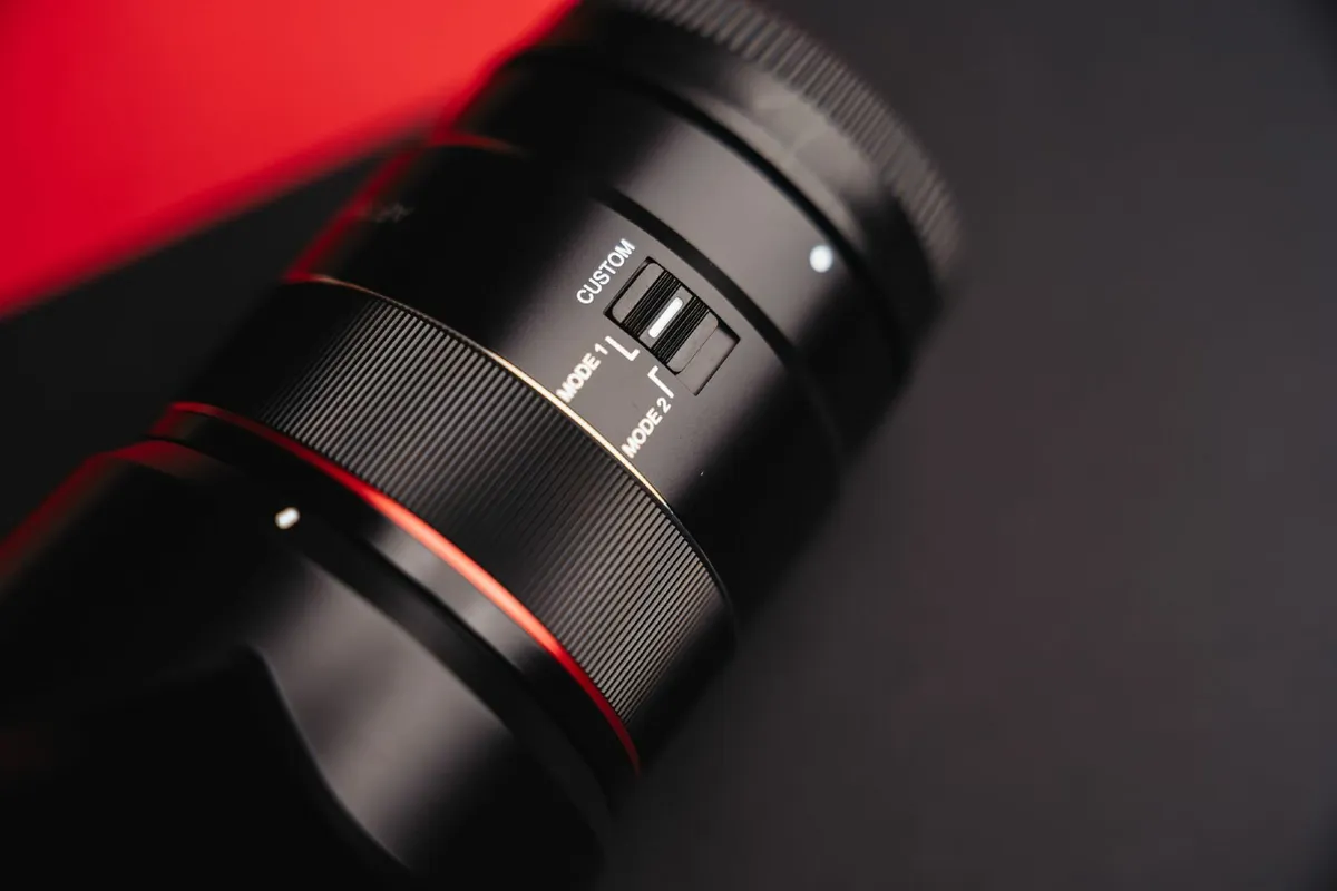 Samyang 35mm and 75mm lenses for Sony FE - Image 3