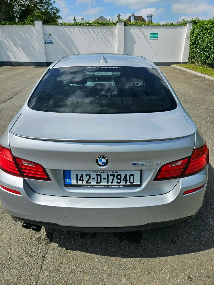 BMW 530d M SPORT - Image 2