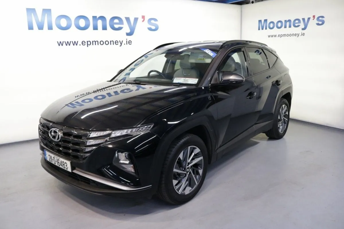 Hyundai Tucson Executive 1.6l Diesel SUV - Image 1
