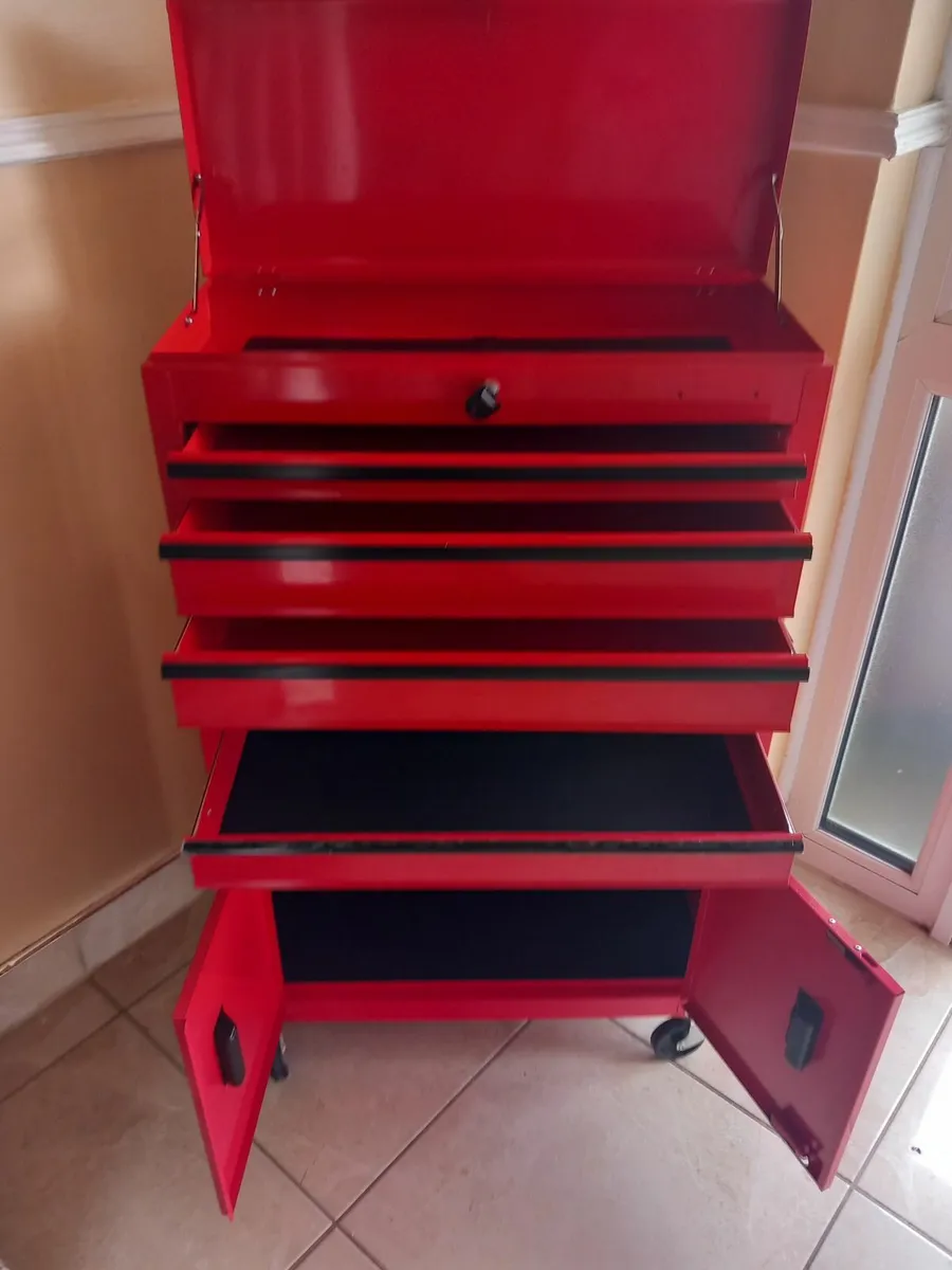 Brand new tool chest - Image 1