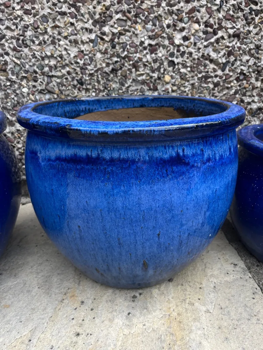 Garden plant pot - Image 1
