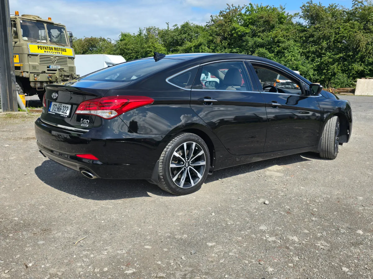 172 HYUNDAI i40 *HI SPEC*MINT*LOW KMS* - Image 2