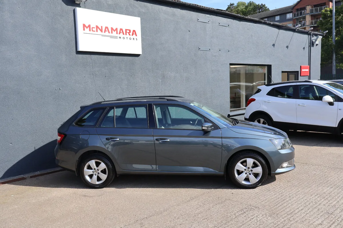 Skoda Fabia Ambition Combi Estate Exceptional! - Image 2