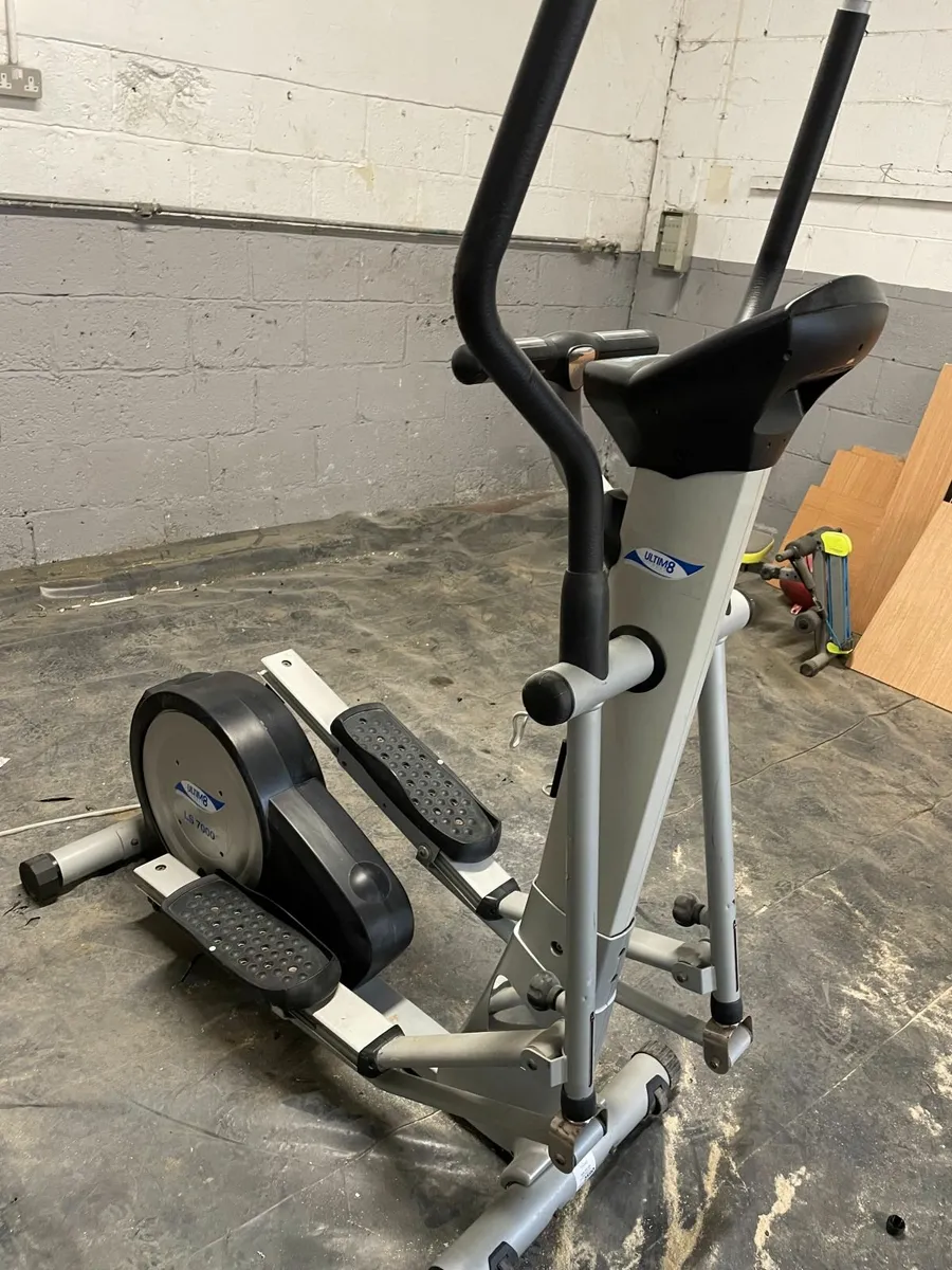 Elliptical Cross Trainer - Image 1