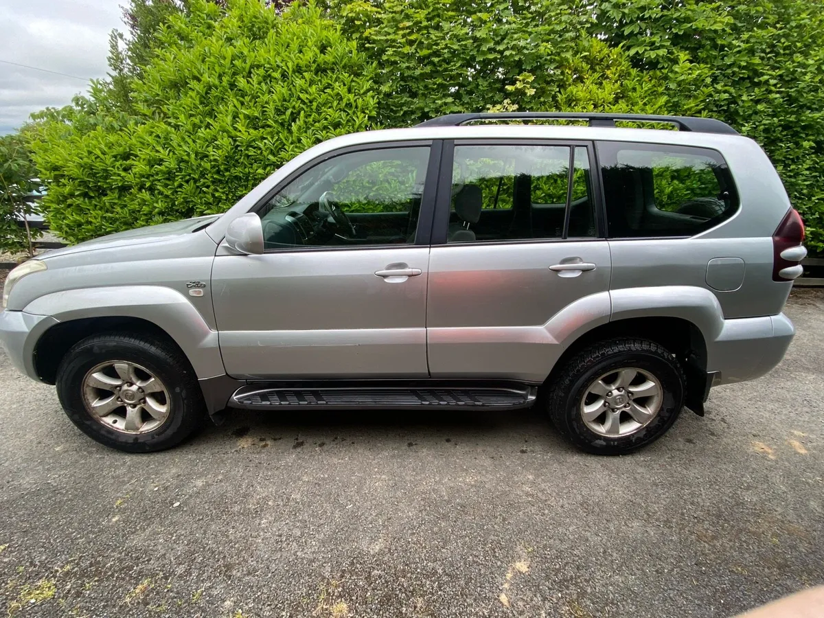 Toyota Land Cruiser. Commercial 2008 - Image 3