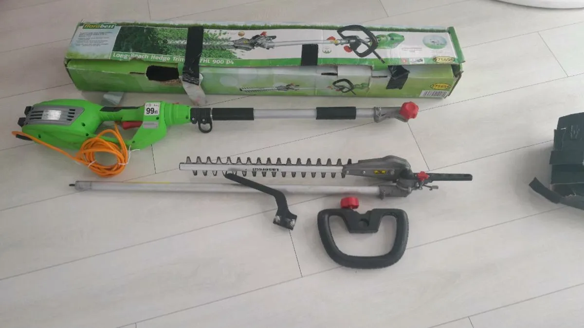 HEDGE TRIMMERS - Image 1