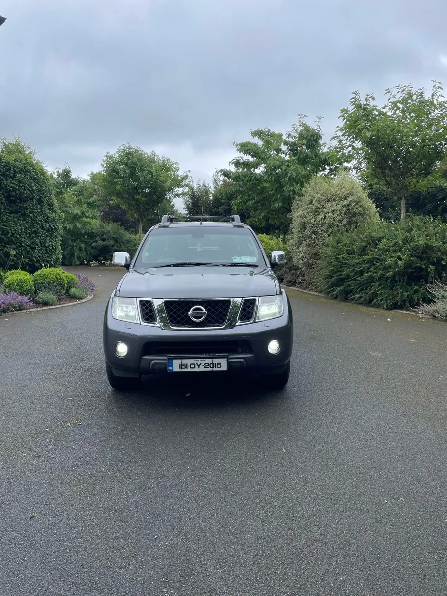 2015 Nissan Navara - Image 2