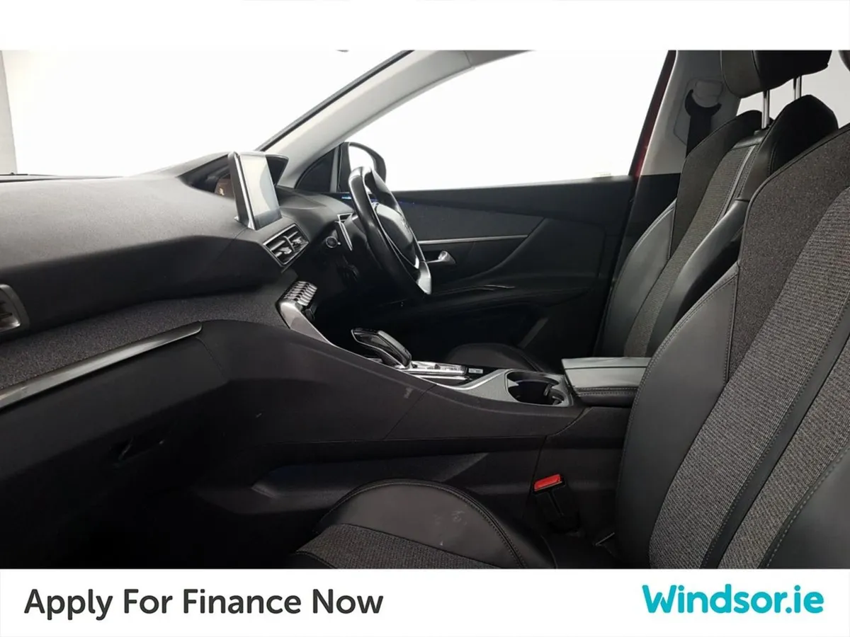Peugeot 3008 1.6 Bluehdi 120bhp Allure Auto - Image 4