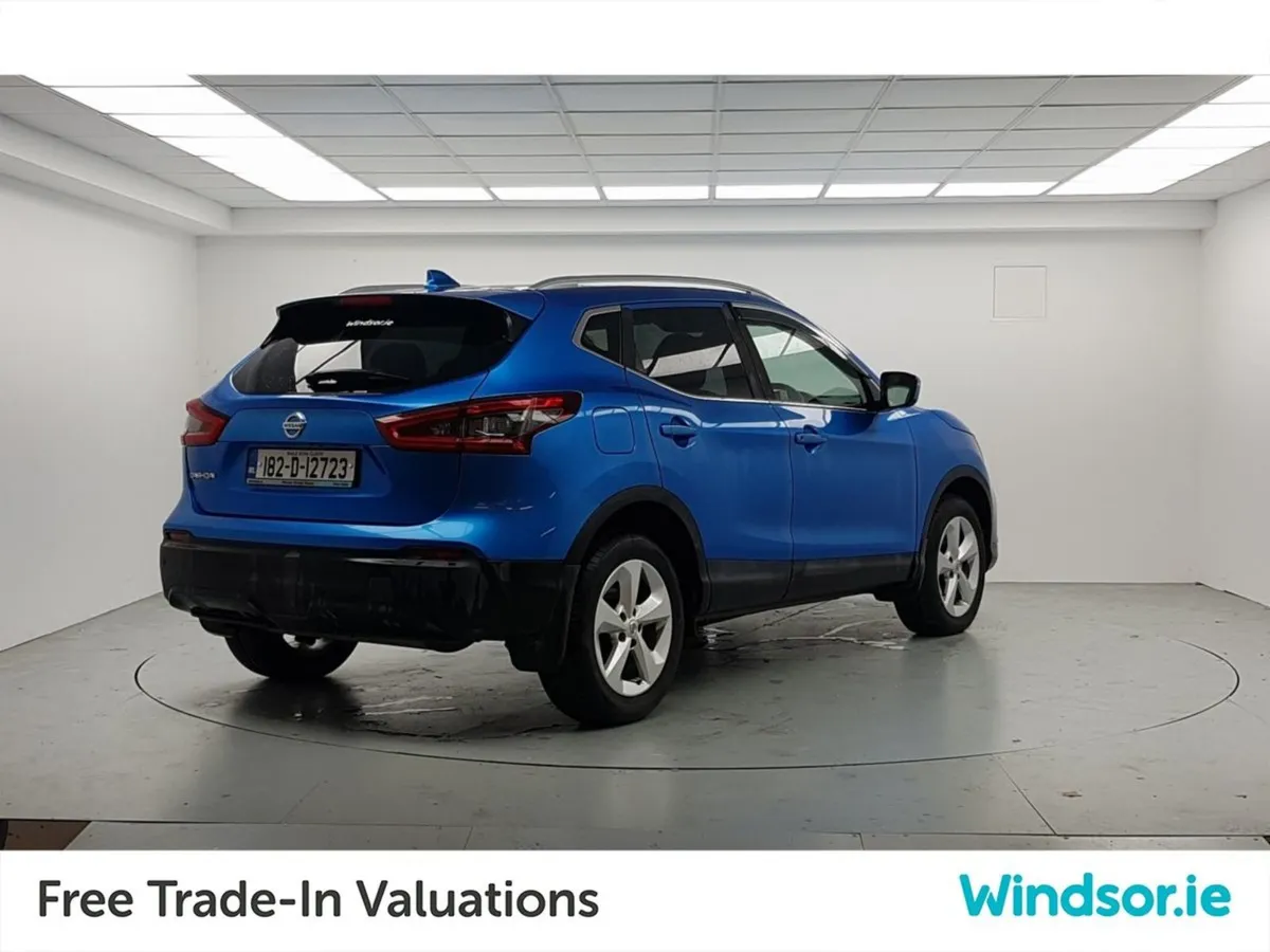 Nissan QASHQAI 1.2 PET SV - Image 3