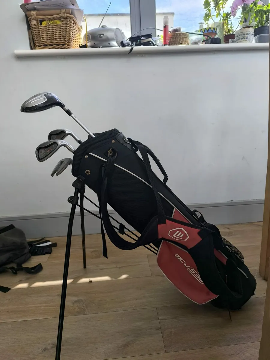 MC-J 530 Junior golf clubs - Image 1