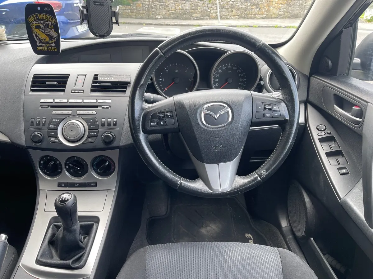 Mazda3   2010 - Image 3