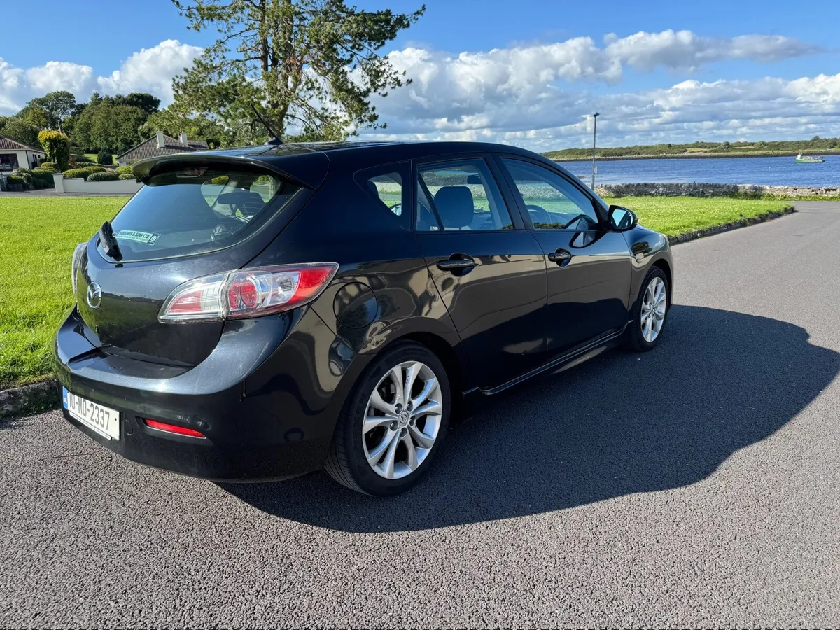 Mazda3   2010 - Image 1