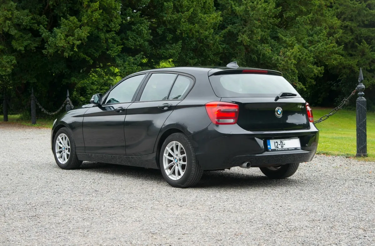 BMW 1-Series 2012 - Image 2