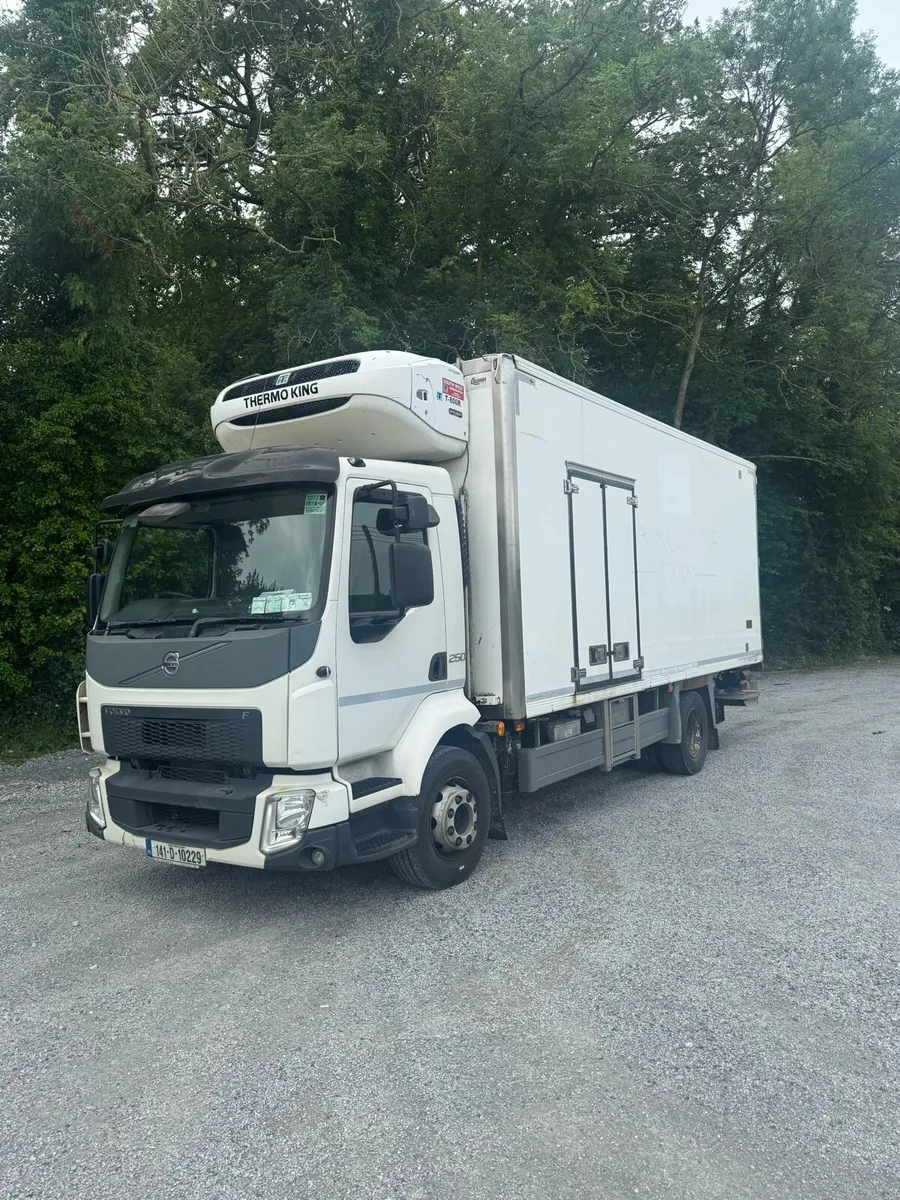 Volvo fe fridge - Image 1