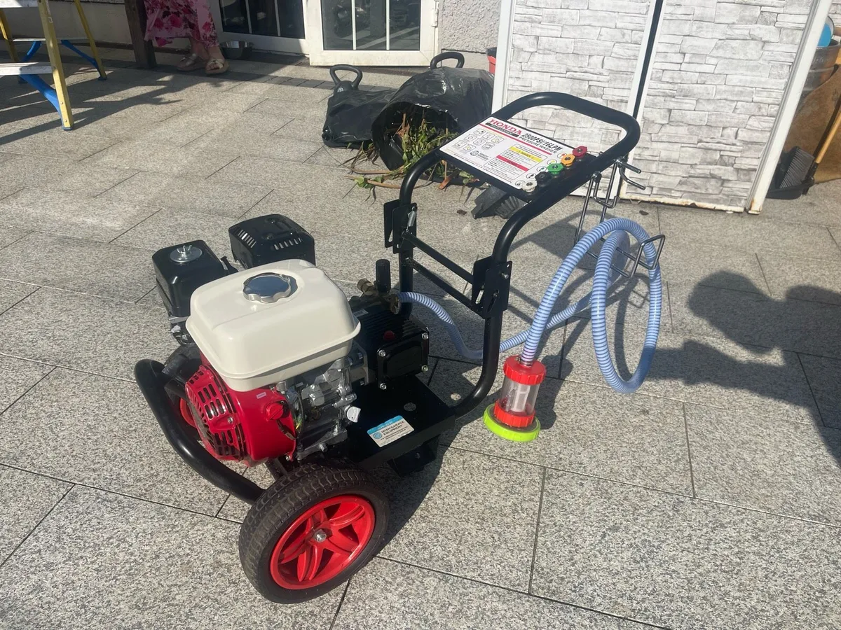 Power Washer + Surface Cleaner ~ Honda 2500 psi - Image 2
