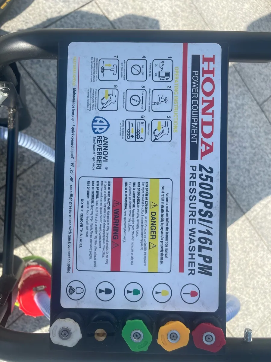 Power Washer + Surface Cleaner ~ Honda 2500 psi - Image 3