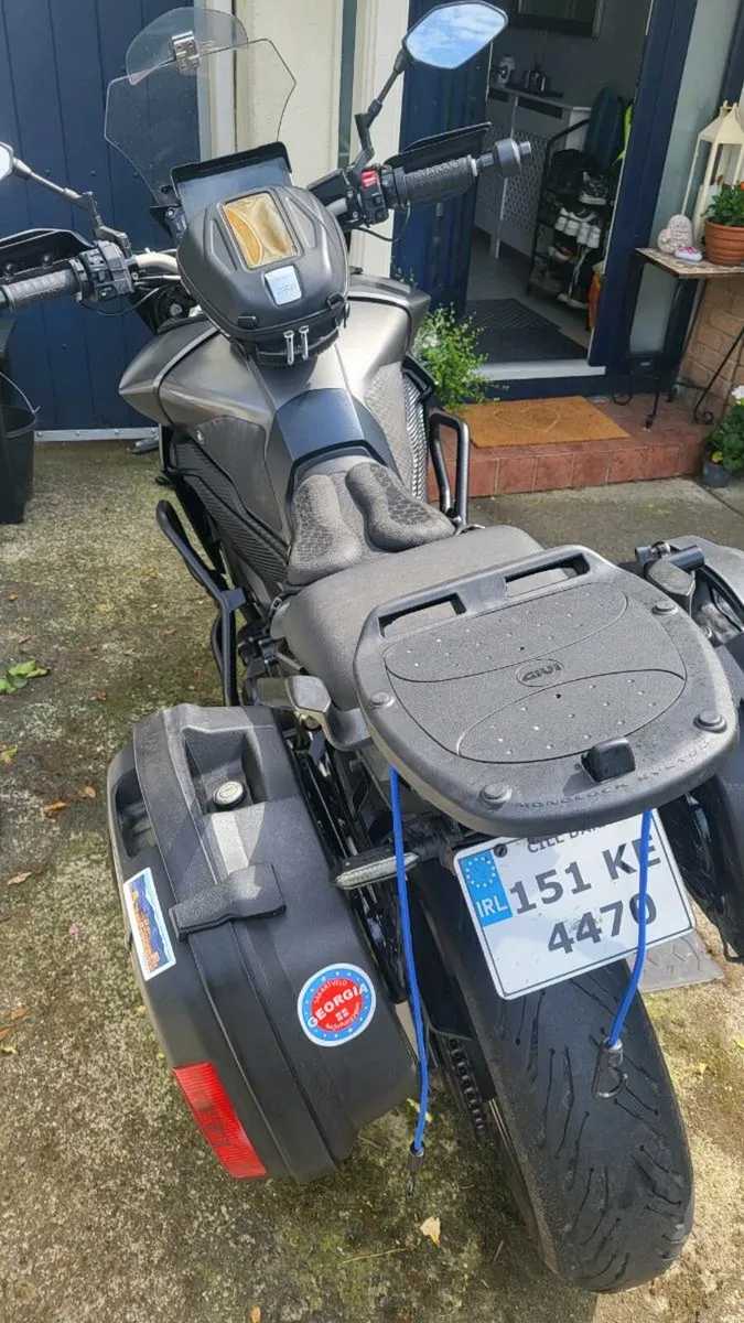 Tracer 900 - Image 2