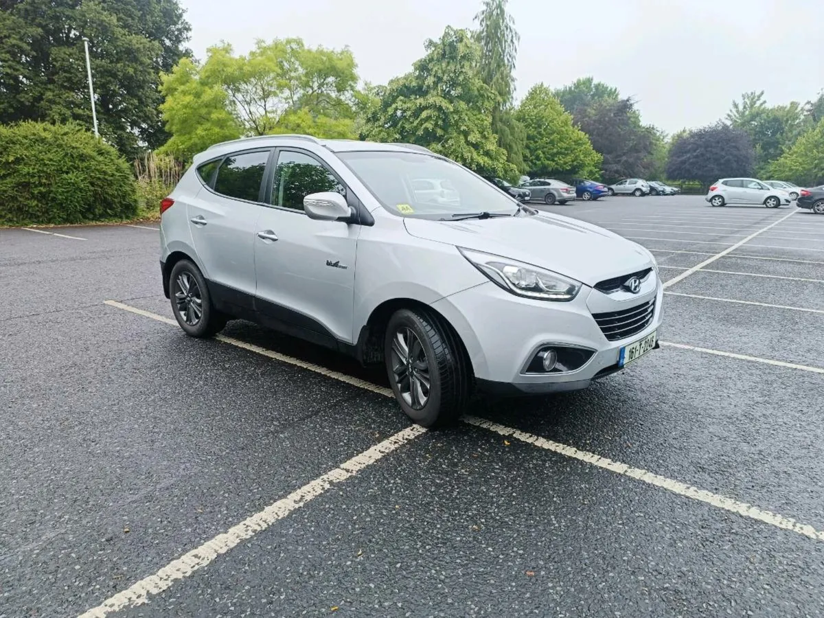 Hyundai ix35 - Image 1
