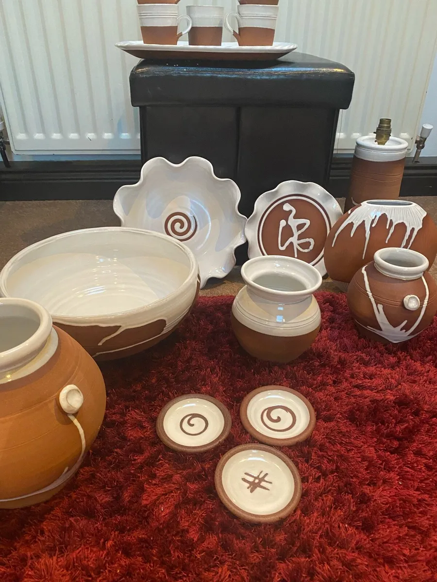 Stephen Pearse Pottery - Image 1