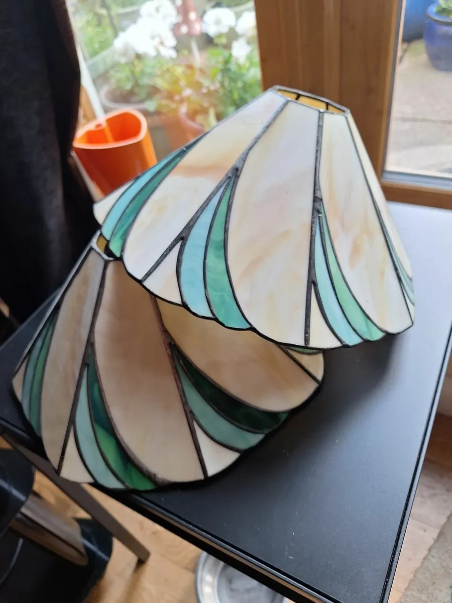 Tiffany lamps - Image 1