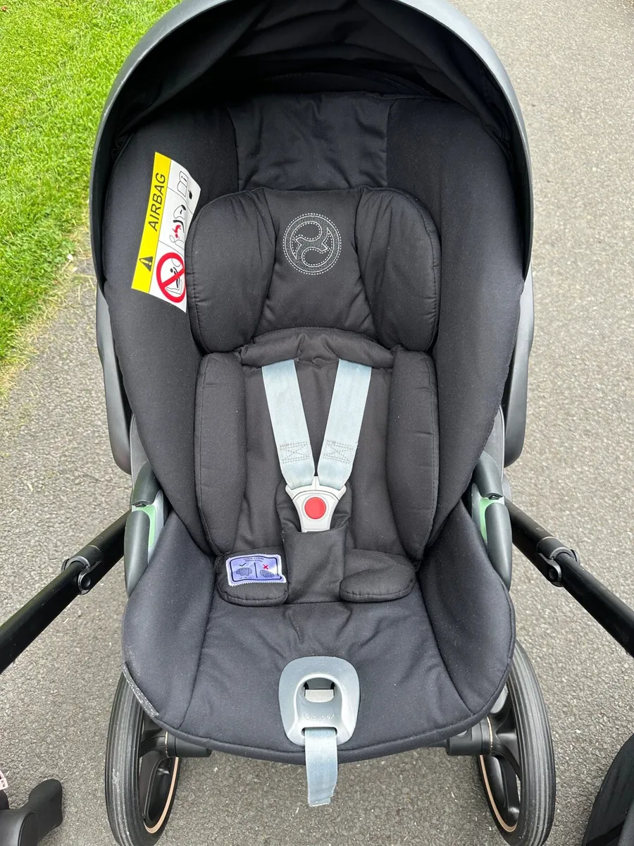 Cybex platinum Priam spring blossom 3 in 1 pink - Image 4